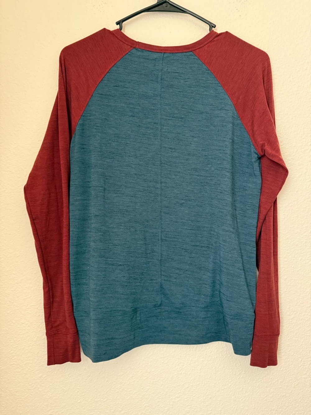 PrAna Sol Searcher Raglan Long Sleeve - Picture 4 of 4